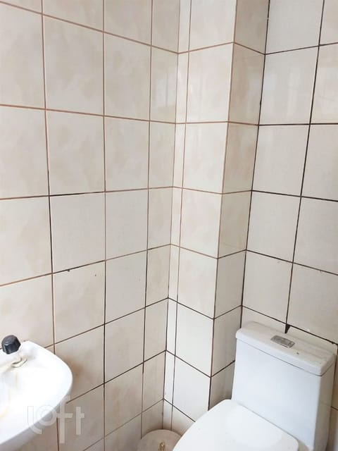 Image 7 - 224320